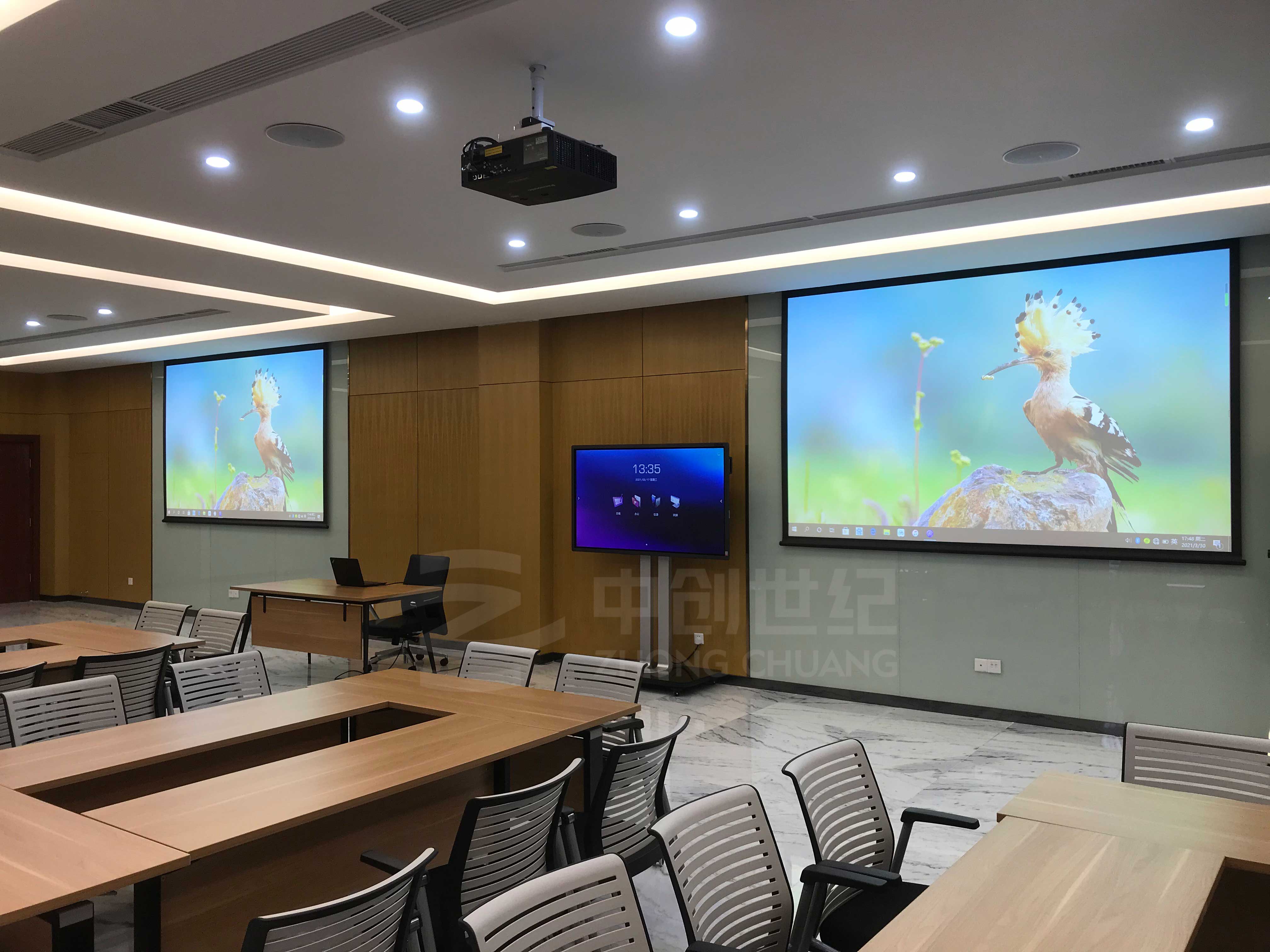 深圳市龍崗區深高速五聯綜合服務樓培訓室照片2.jpg 深圳市龍崗區深高速五聯綜合服務樓培訓室照片2.jpg